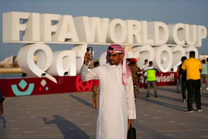 卡塔尔正在探索举办世界杯的可能性。
